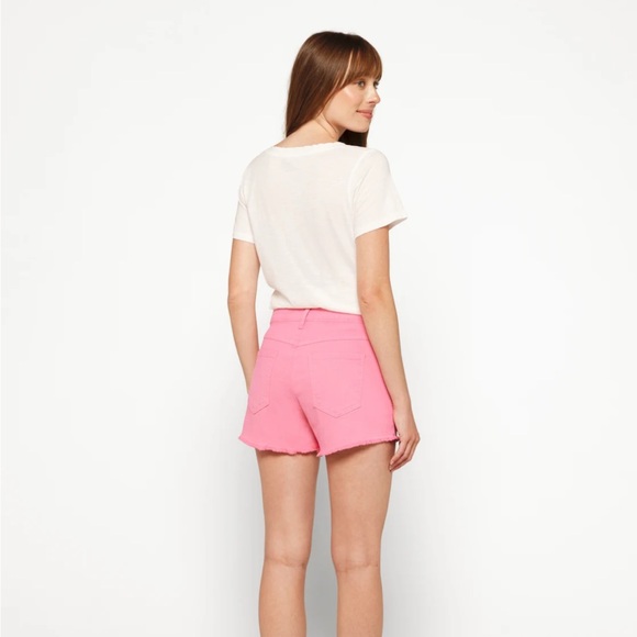 NWT Just USA Myra Mid Rise Frayed Hem Button fly Shorts - Picture 2 of 14